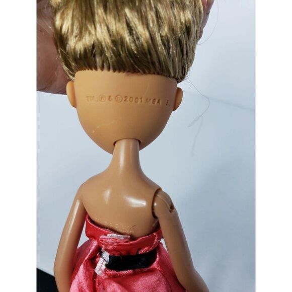 Vtg Bratz Doll Yasmin Funk N Glow Fashion Doll Golden Blond Hair Blue Eyes 2001 - Picture 8 of 8